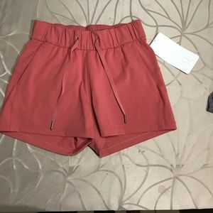 Lululemon short